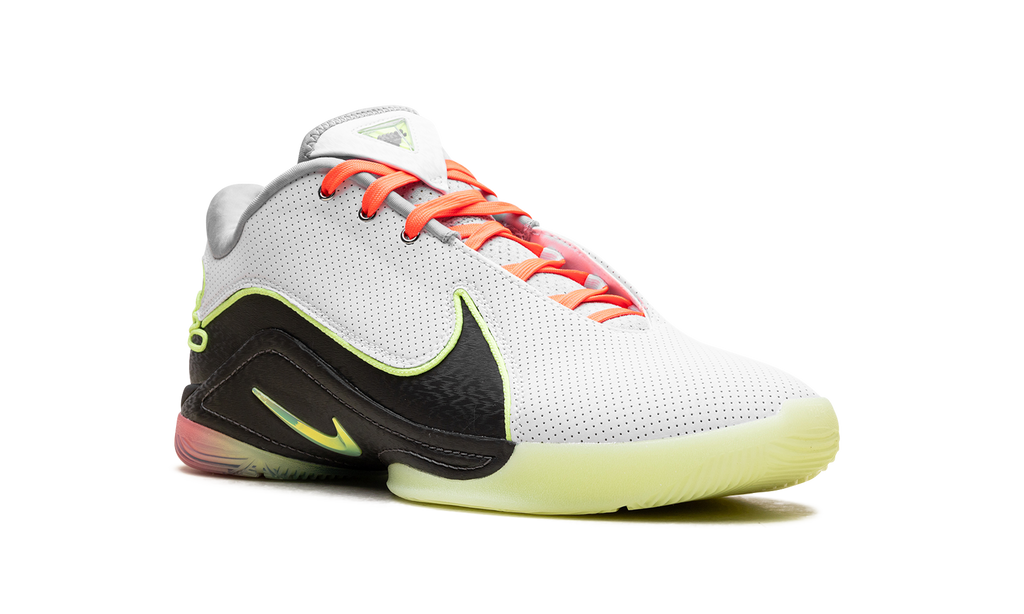 LeBron 22 "Crown Jewel" FZ1094 101