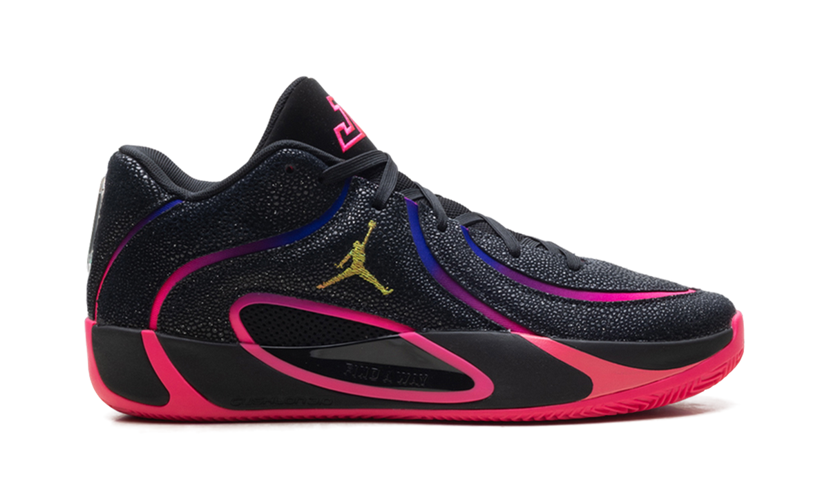 Air Jordan Tatum 4 "Black Hyper Pink" IR0073 003