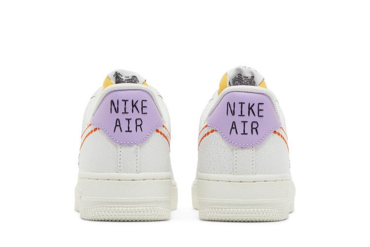 Nike Wmns Air Force 1 '07 SE '101'