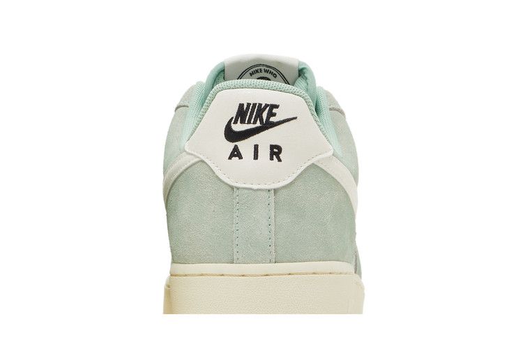 Nike Air Force 1 '07 LV8 'Certified Fresh - Enamel Green'