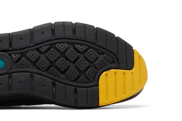 Nike Air Max Genome 'Smoke Grey University Gold'