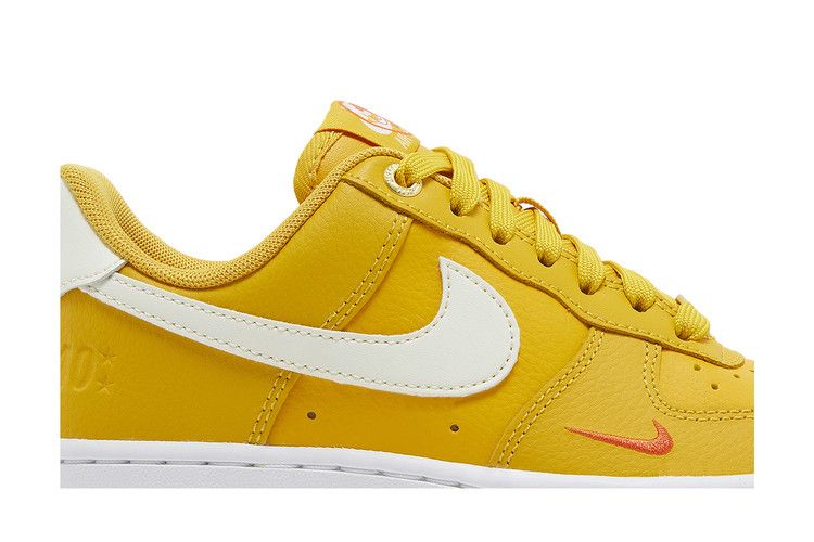 Nike Wmns Air Force 1 07 SE '40th Anniversary - Yellow Ochre'
