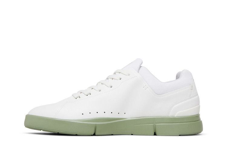 ON The Roger Advantage 'White Reseda'