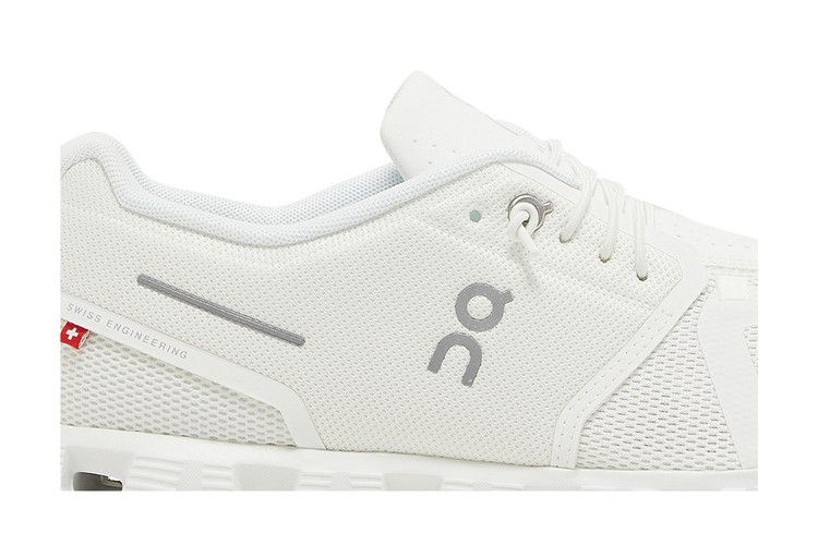 ON Cloud 5 'Undyed White'