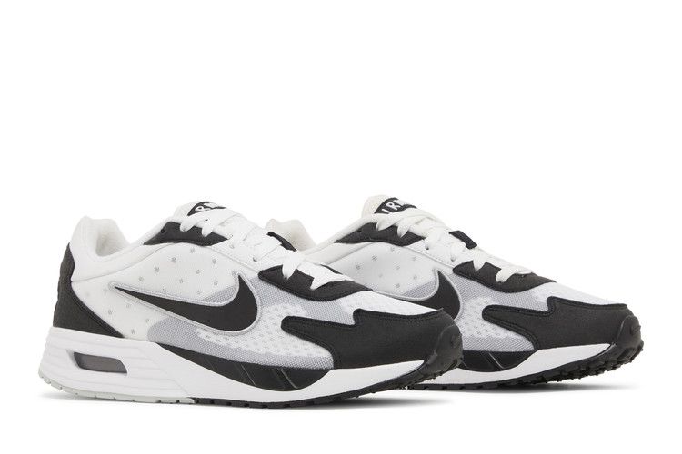 Nike Wmns Air Max Solo 'Black White'