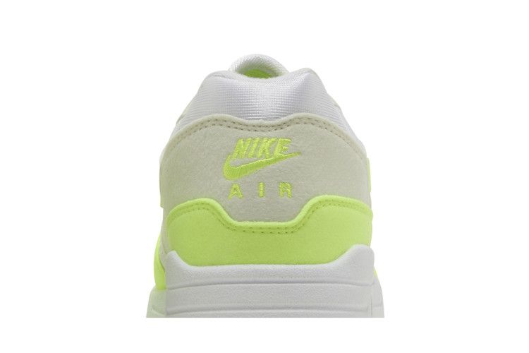 Nike Wmns Air Max 1 'Volt'