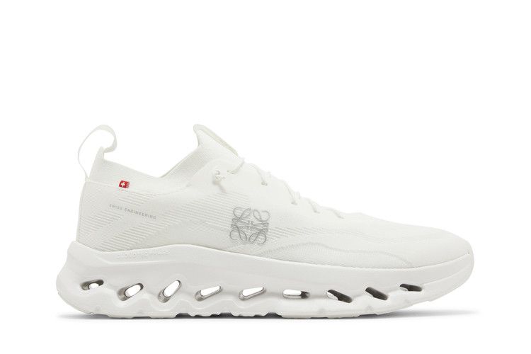 Loewe x ON Cloudtilt 'All White'