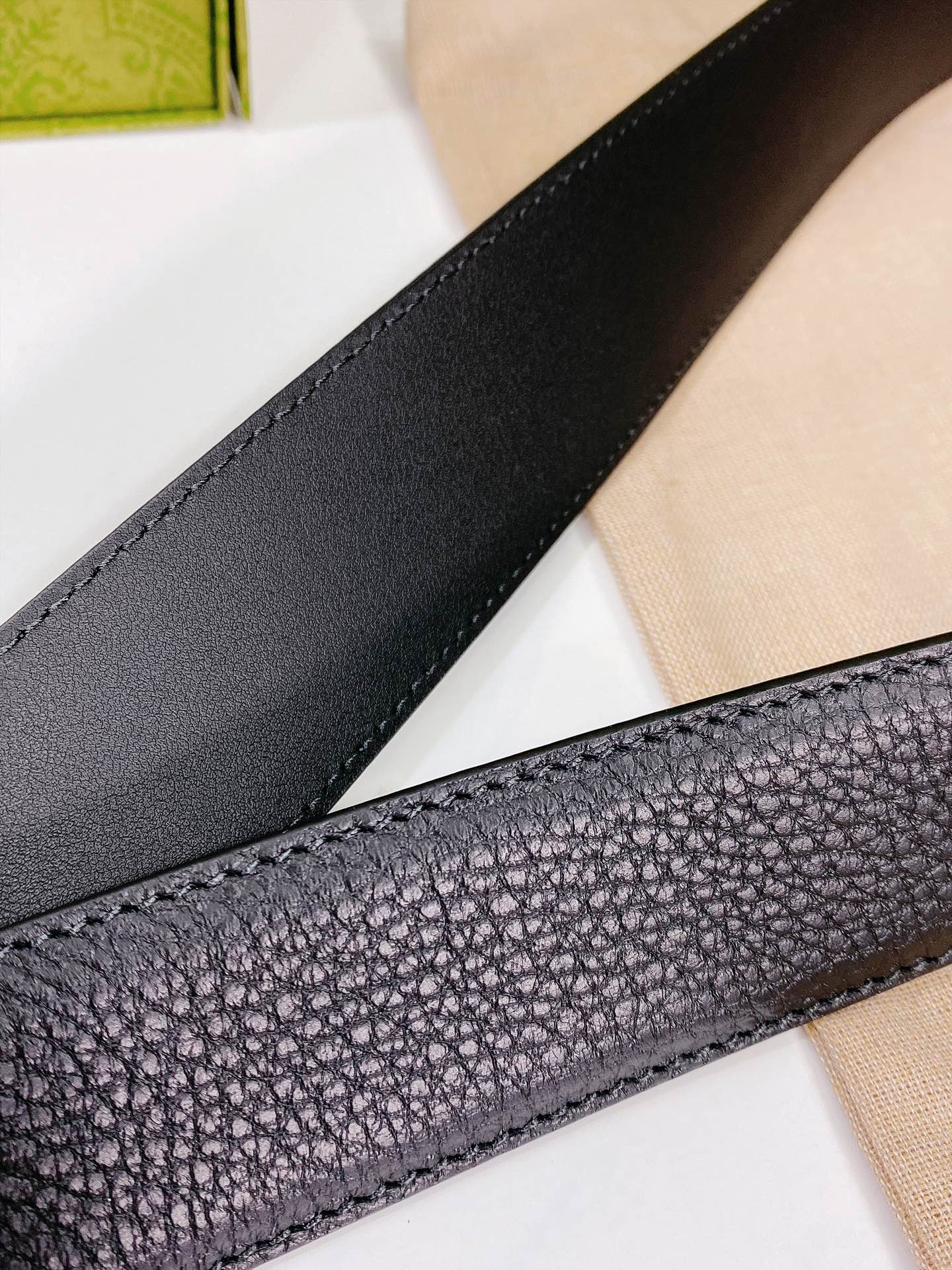 G BELT GOLD BUCKLE BLACK LEATHER 4.0CM