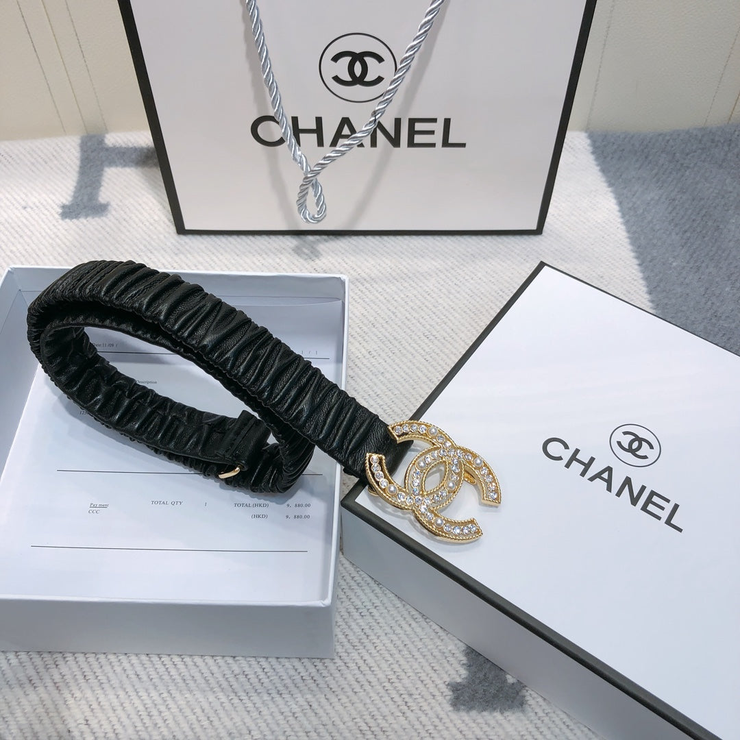 CC Rhinestone Logo Buckle 30mm Elastic Black Gold Lambskin Belt 614237