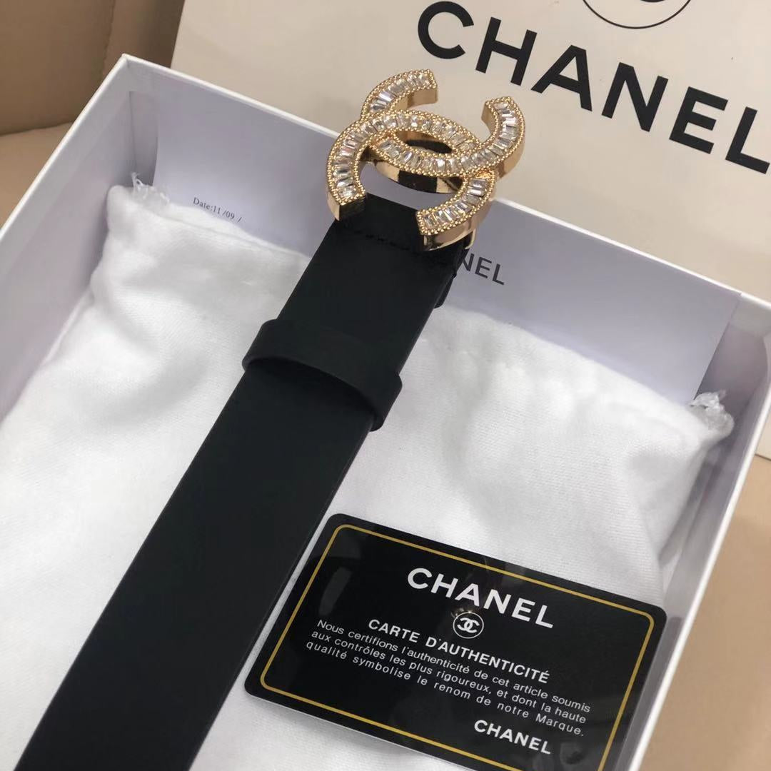 CC Classic Clasp Black Gold Buckle Calfskin Belt  614065