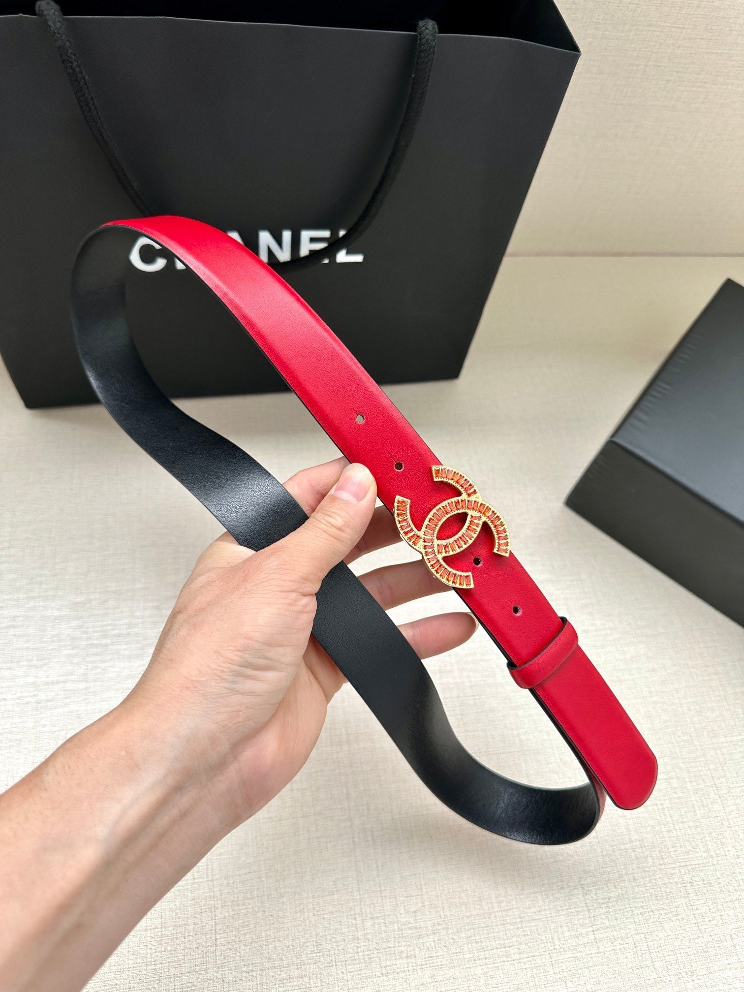 CC Women's Belt 3.0CM Red Black Cowhide Red Buckle 616970