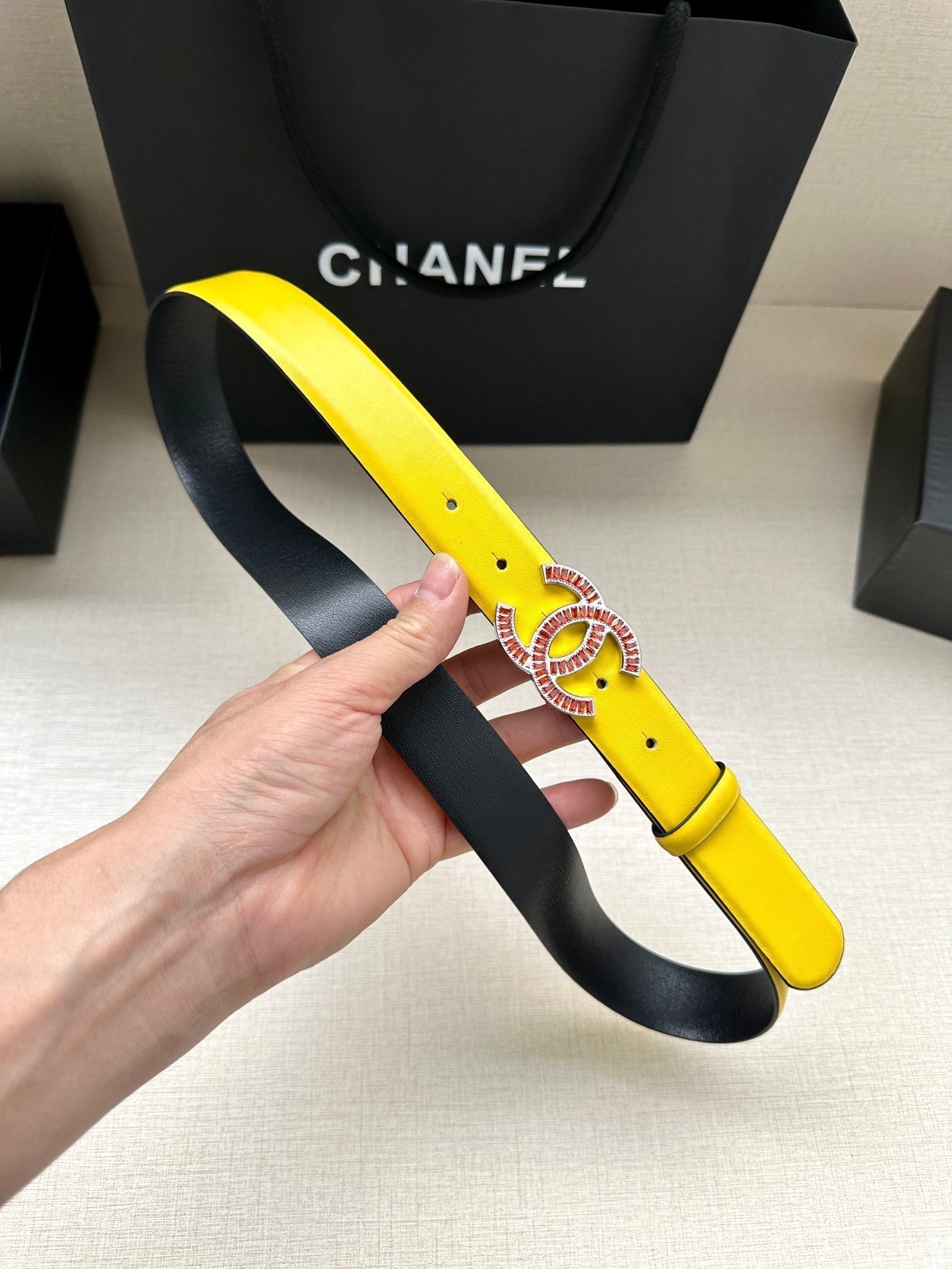 CC Women's Belt 3.0CM Yellow Black Cowhide Red Buckle 616967