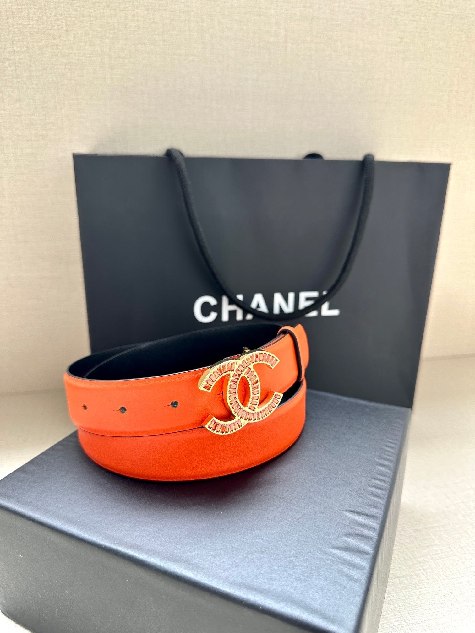 CC Women's Belt 3.0CM Orange Black Cowhide Red Buckle 616965