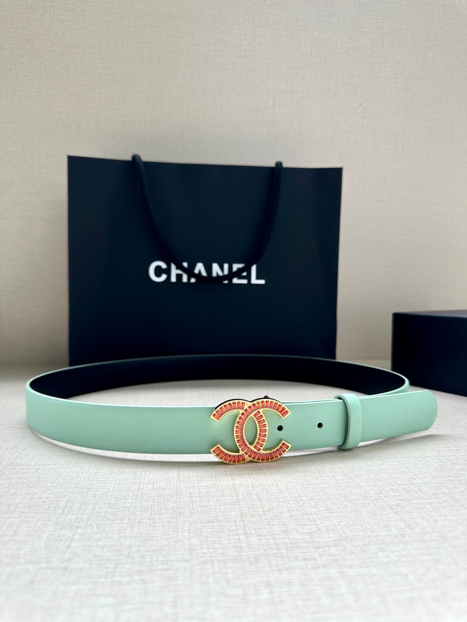 CC Women's Belt 3.0CM Mint Green Black Cowhide Red Buckle 616962