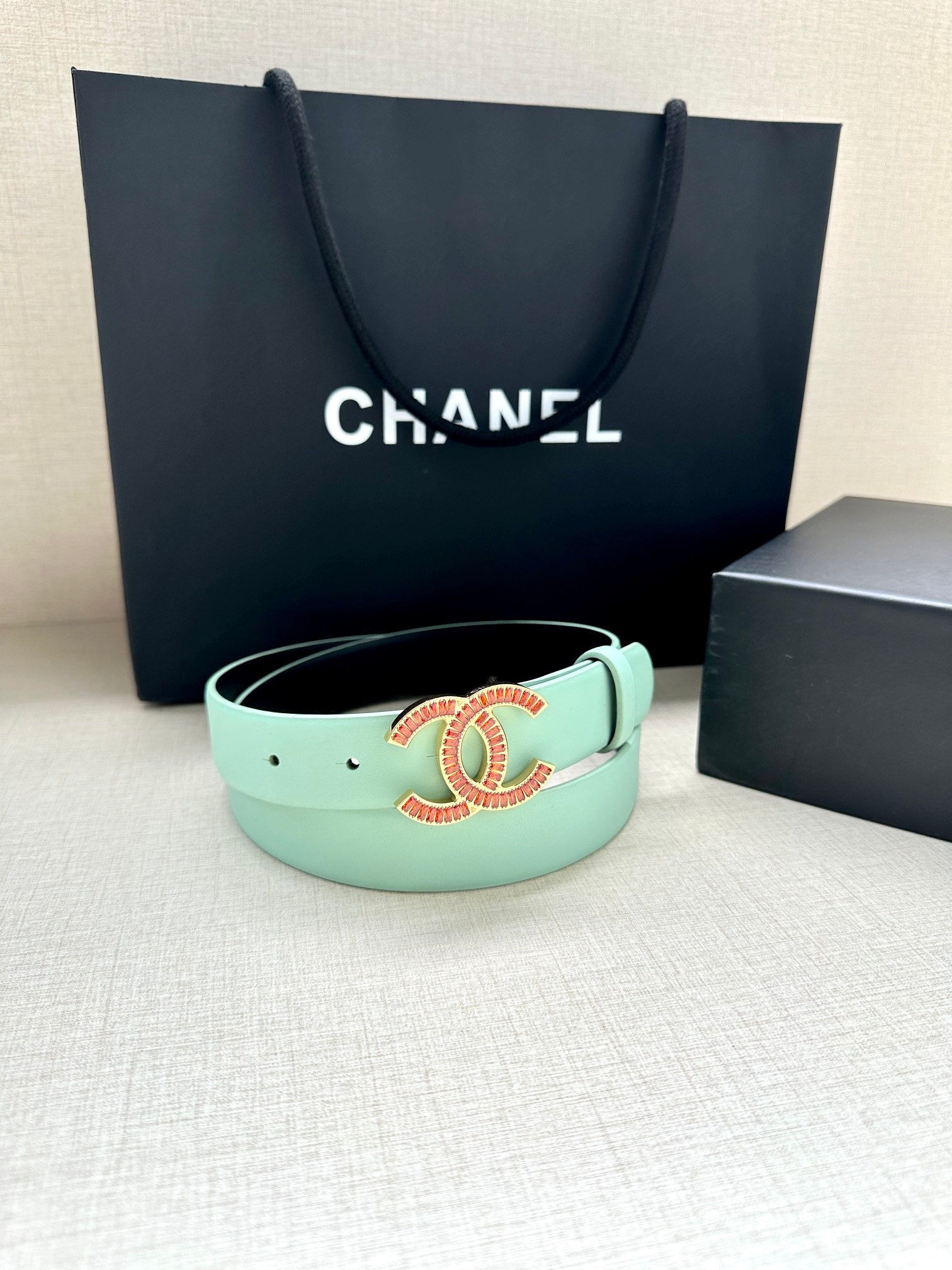CC Women's Belt 3.0CM Mint Green Black Cowhide Red Buckle 616962