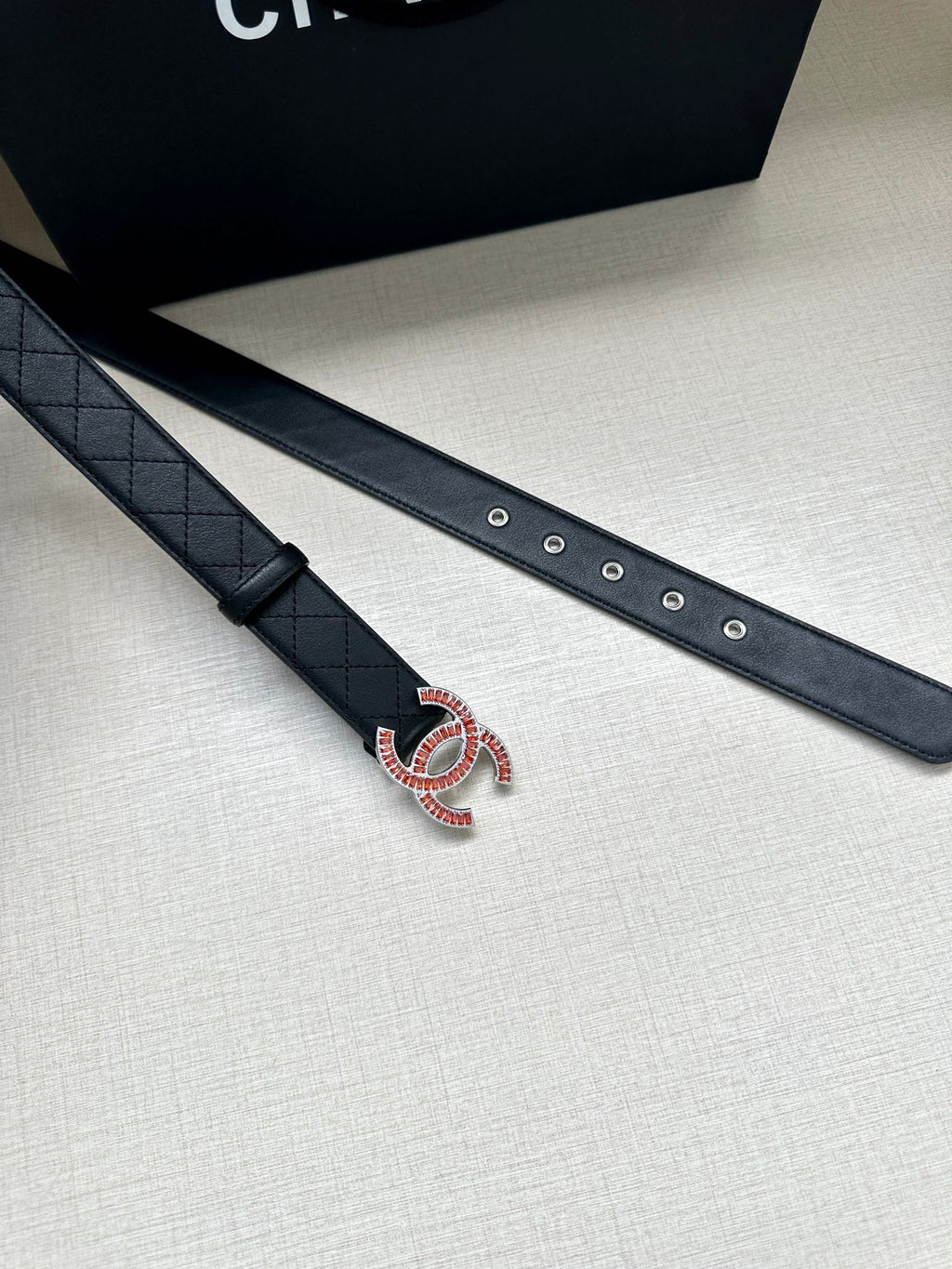 CC Women's Belt 3.0CM Black Cowhide Red Buckle 616961