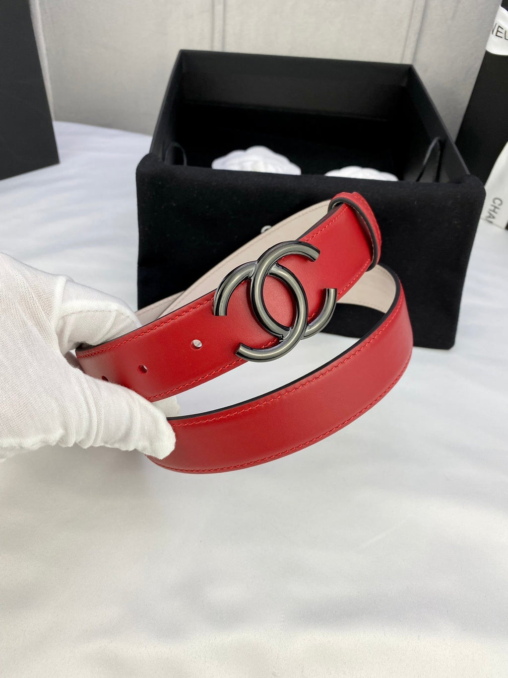CC Women's Belt 3.0CM Red Cowhide 586502