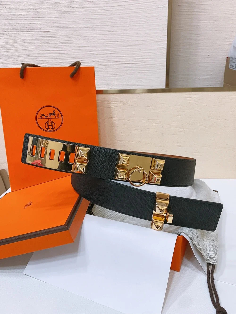 Hermès Collier De Chien 50 Belt Black Epsom Calfskin With Gold-tone Metal Buckle