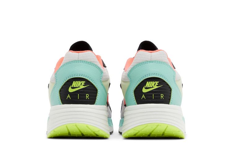 Nike Air Max Solo 'Hot Punch'