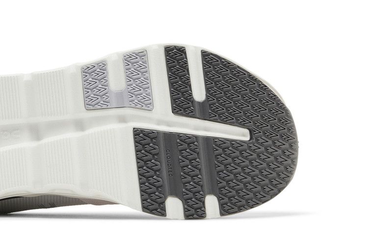 ON Cloudrunner 2 'Frost White'