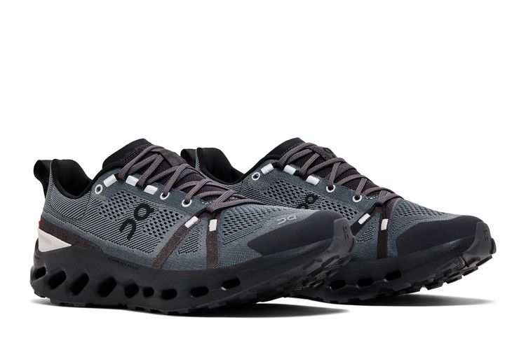 ON Cloudsurfer Trail 'Eclipse Black'