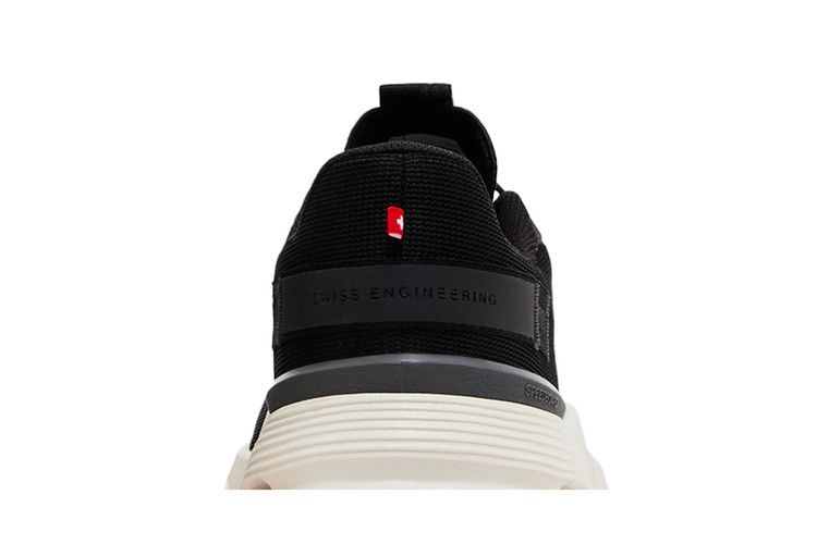 ON Wmns Cloudnova Form 2 'Black Ivory'