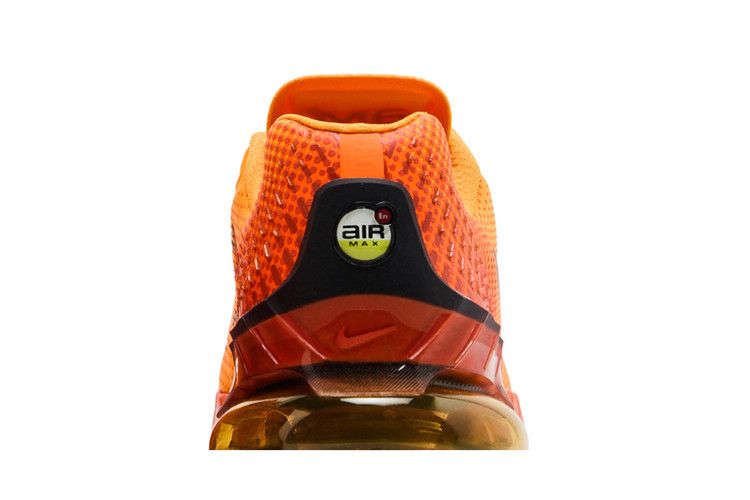 Nike Air Max Phoenix 'Total Orange'