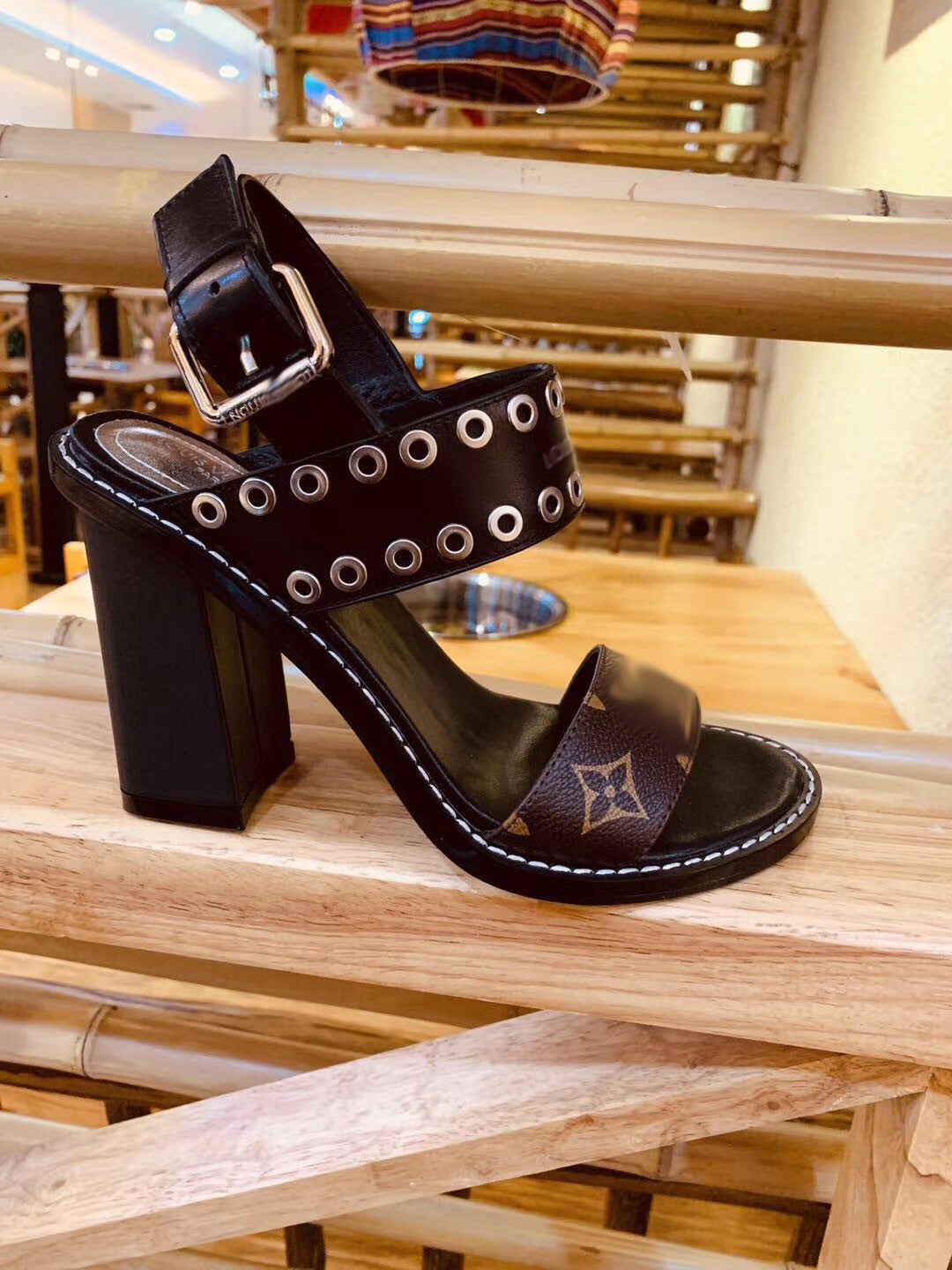 SE016 Size 4-11 heel high:9.5cm