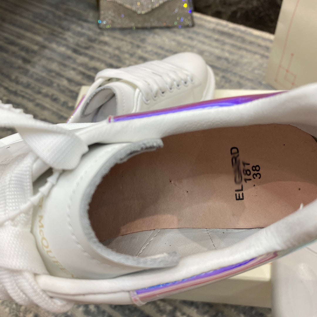 SE163  Men's Size 7-12   Women's Size 4-10