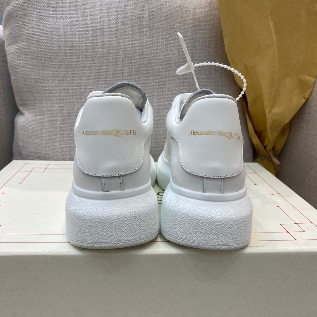 SE164  Men's Size 7-12   Women's Size 4-10
