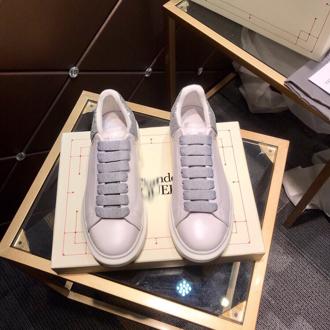 SE166 Men's Size 7-12   Women's Size 4-10