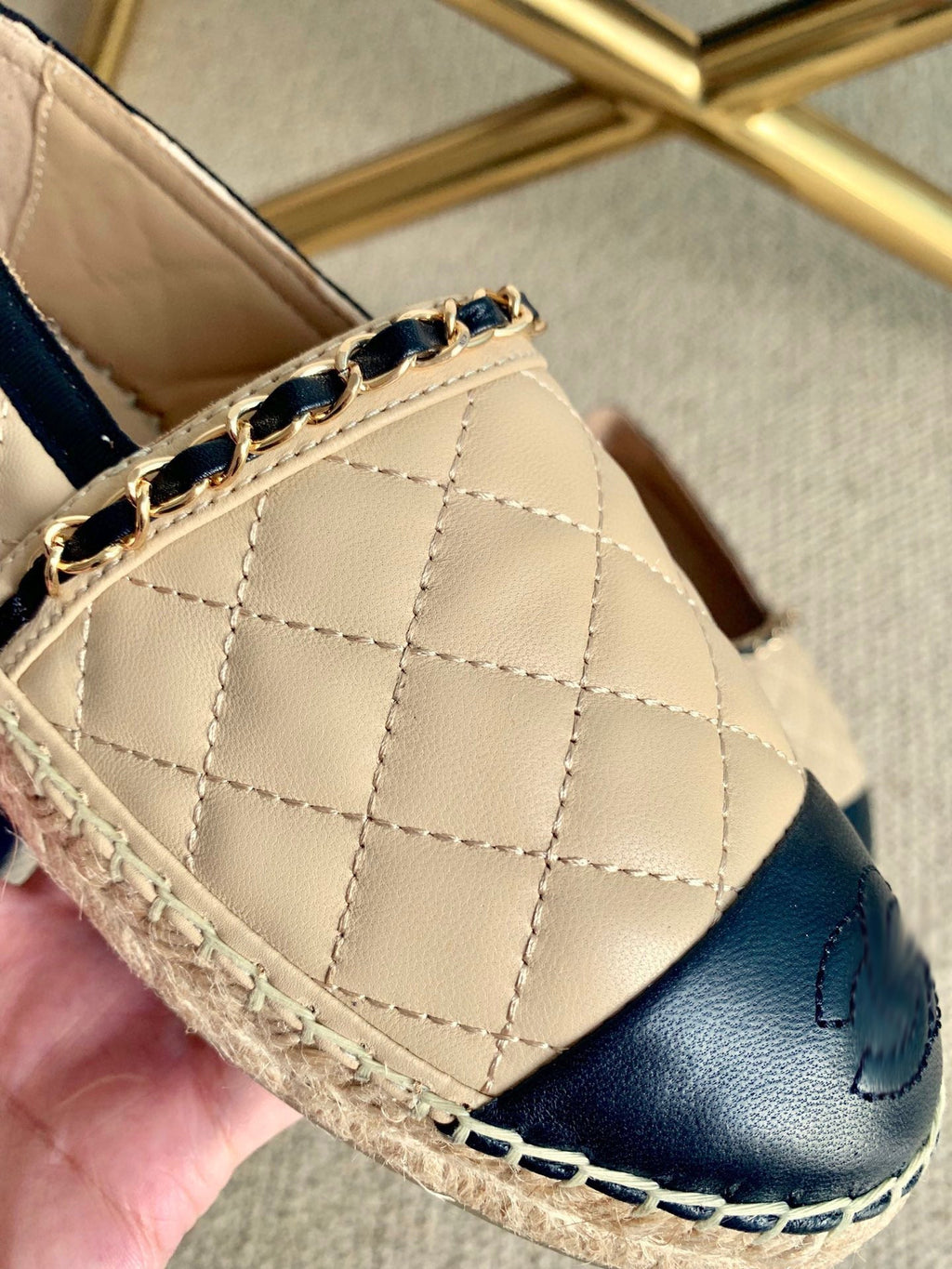 SE220 Size4-10