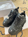 SE275  Men's Size 7-11   Women's Size 5-10