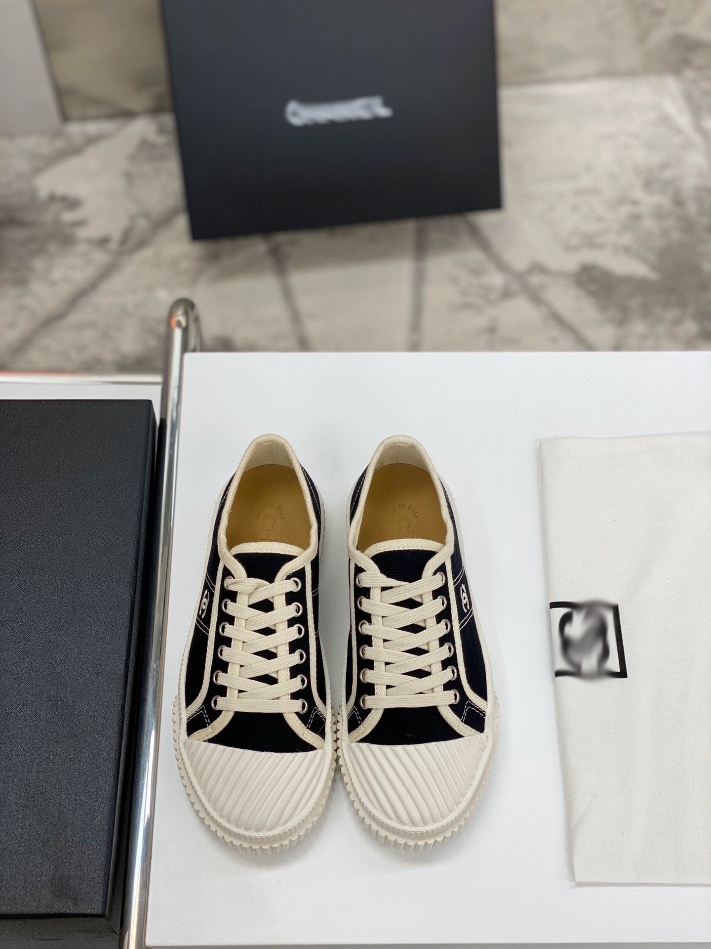 SE301 Size35-39