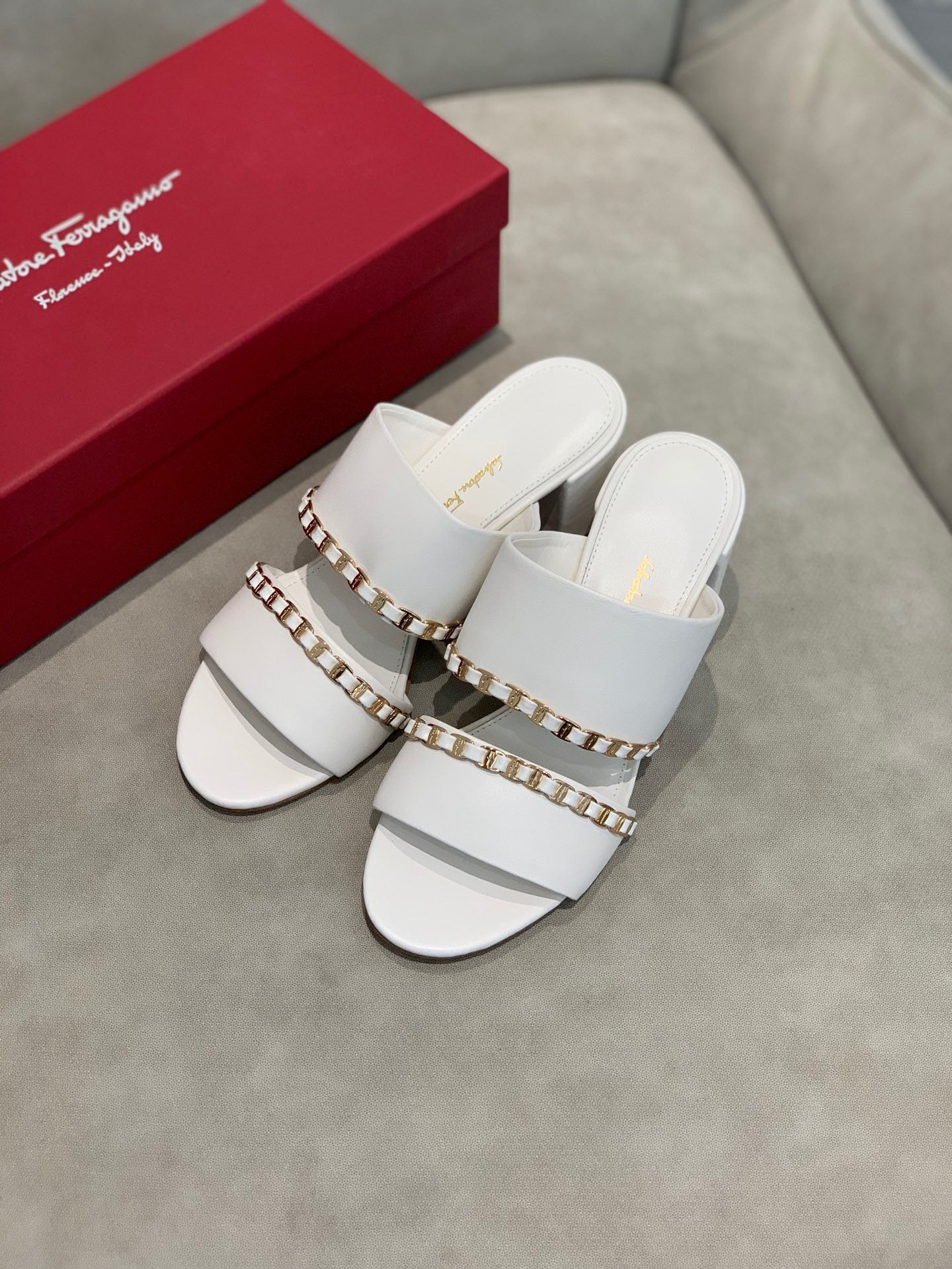 SE543  Size5-9  Heels:5.5cm Material: Sheep skin Lining: Sheep skin Sole: Italian leather