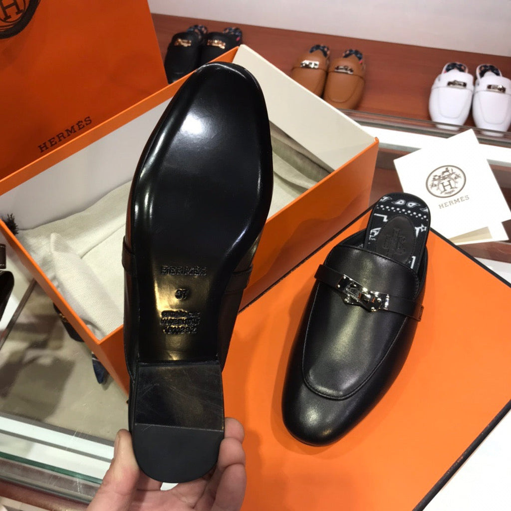 SE544 Size5-10 Material: Cowhide Lining: Canvas Sole: Italian leather
