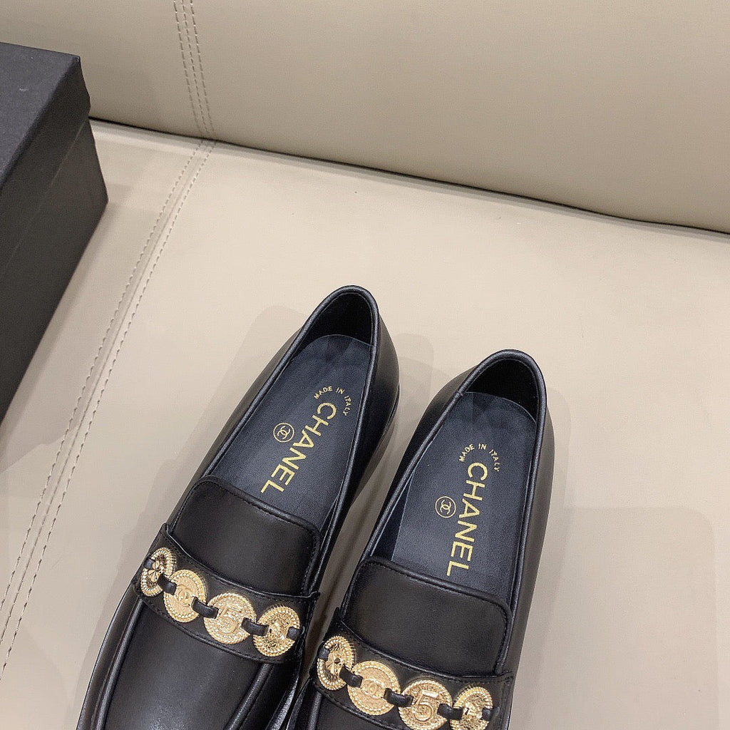 SE615 Size 5-10 Material: Cowhide  Lining: Sheep skin Sole: Italian leather and Non-slip rubber