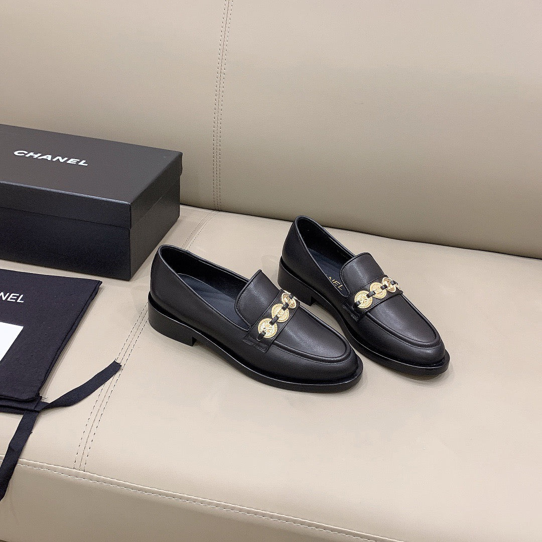 SE615 Size 5-10 Material: Cowhide  Lining: Sheep skin Sole: Italian leather and Non-slip rubber