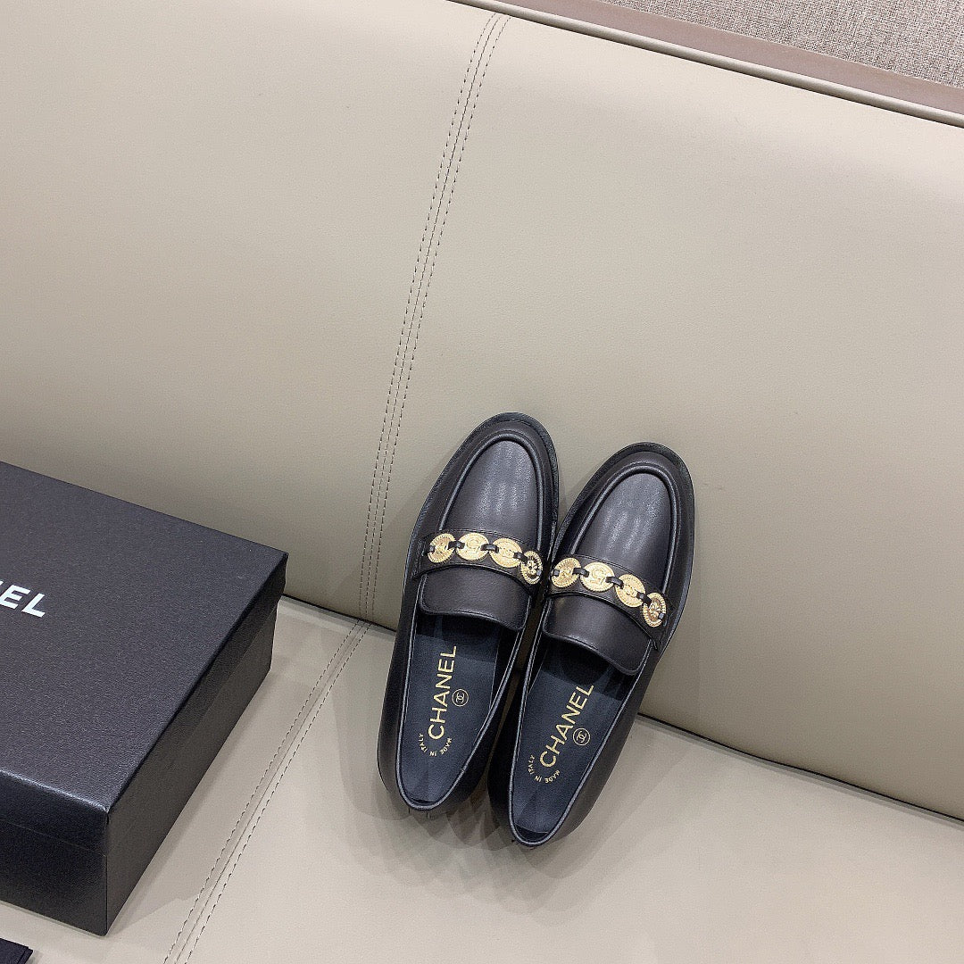 SE615 Size 5-10 Material: Cowhide  Lining: Sheep skin Sole: Italian leather and Non-slip rubber