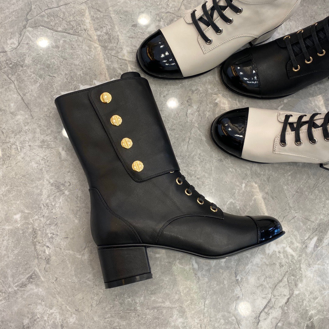 SE619  Size 5-9 Material: Cowhide  Lining: Sheep skin Sole: Italian leather