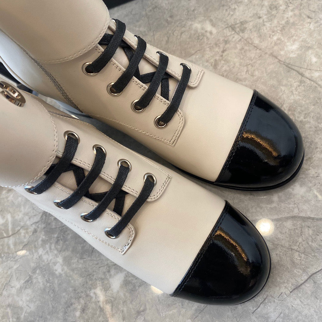 SE620  Size 5-9  Material: Cowhide  Lining: Sheep skin Sole: Italian leather