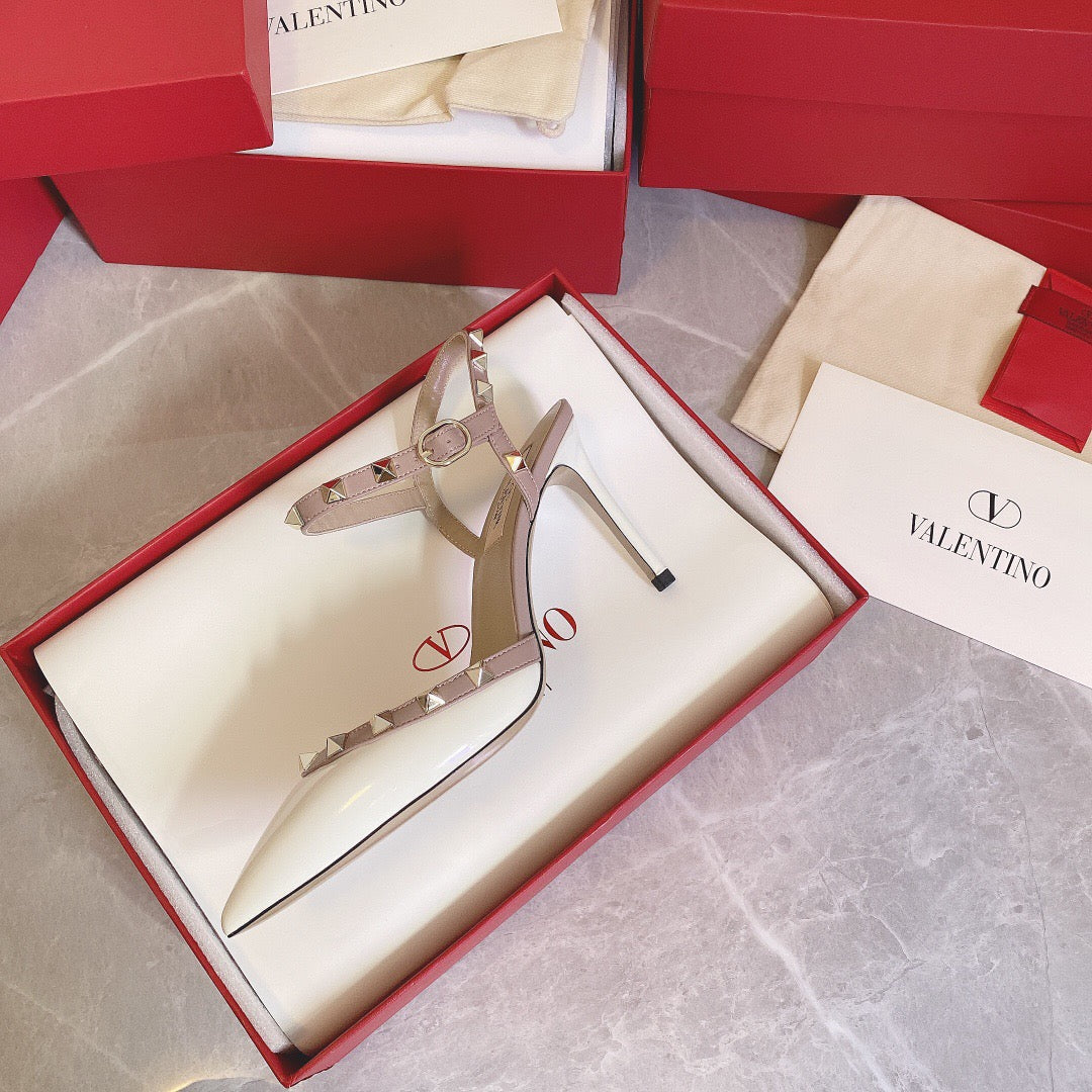 SE632 Size 4-11  Heels:9cm Material: Cowhide  Lining: Sheep skin Sole: Italian leather