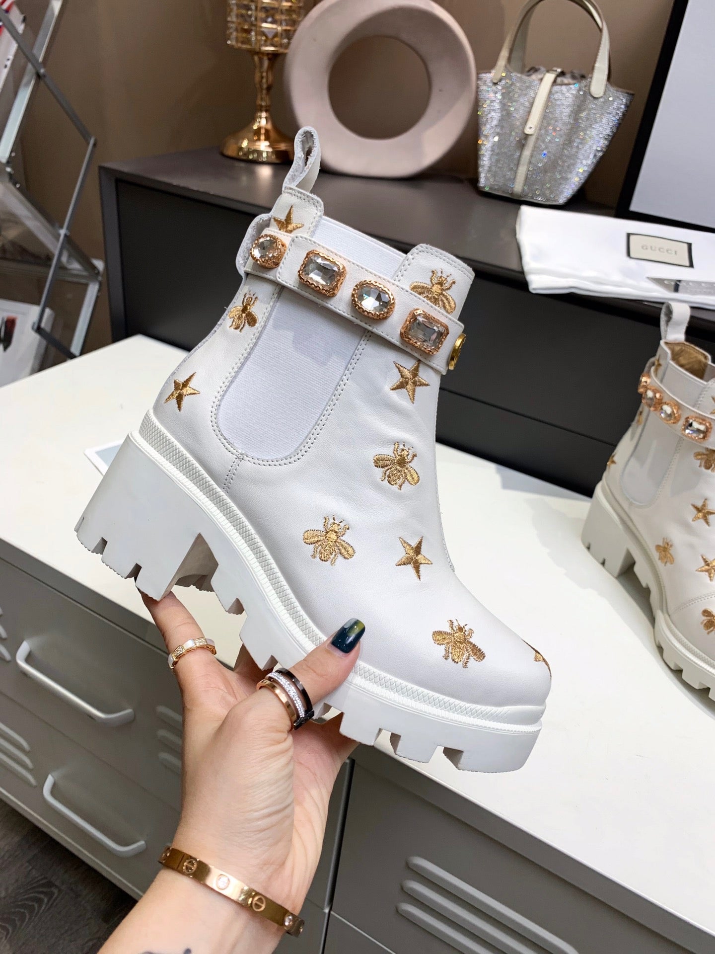 SE642  Size 4-11