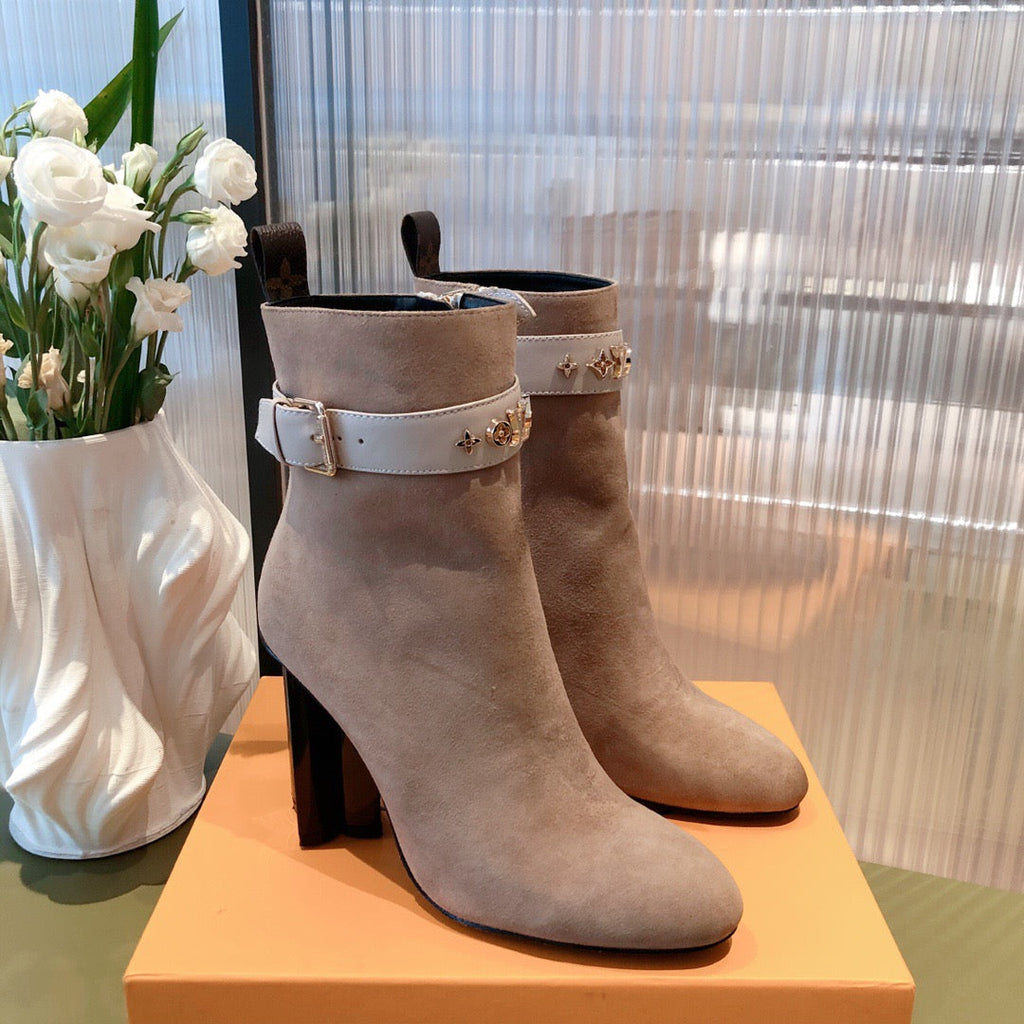SE684  Size 4-11
