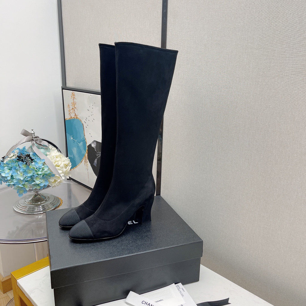 SE699  Size 5-10  Heels:7.5cm Shaft measures approximately 15” from arch Material: Cowhide  Lining: Sheep skin Sole: Italian leather