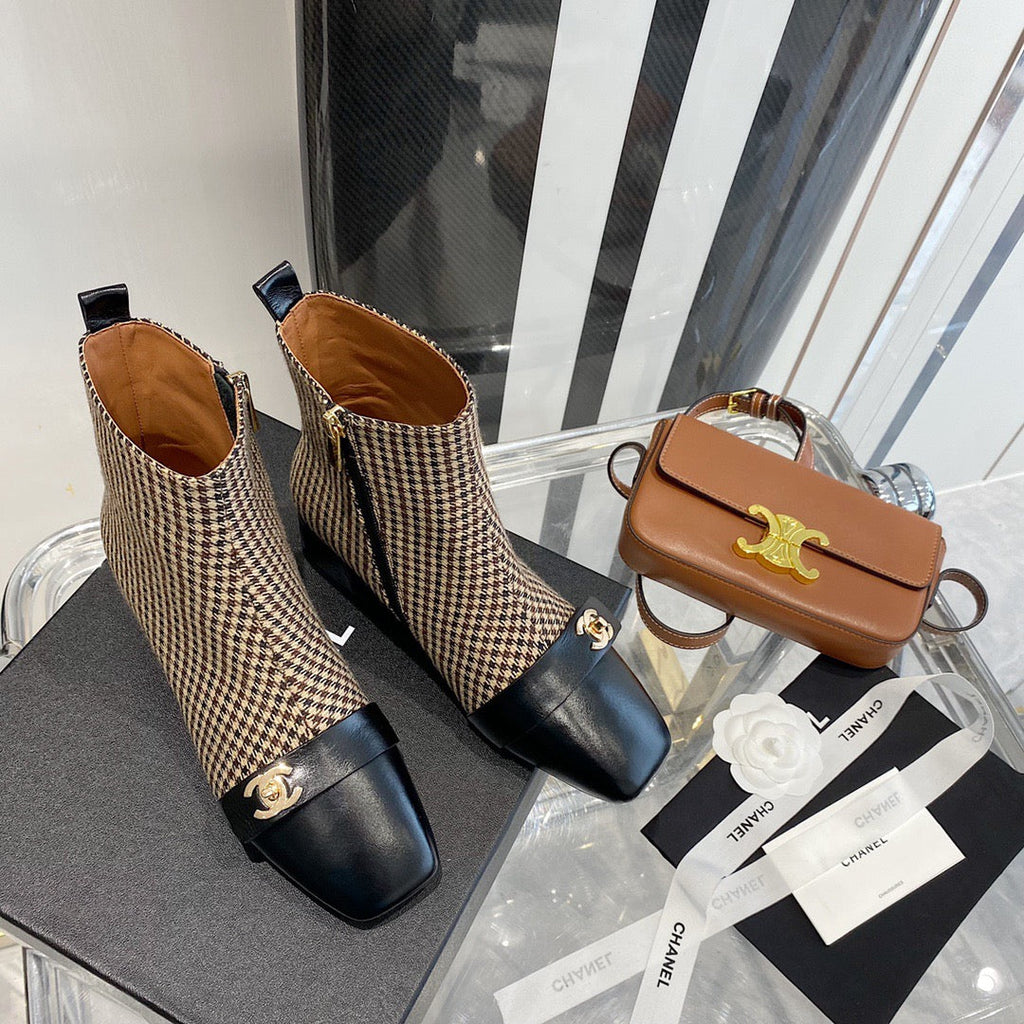 SE703  Size 5-9   Material: Cowhide  Lining: Sheep skin Sole: Italian leather