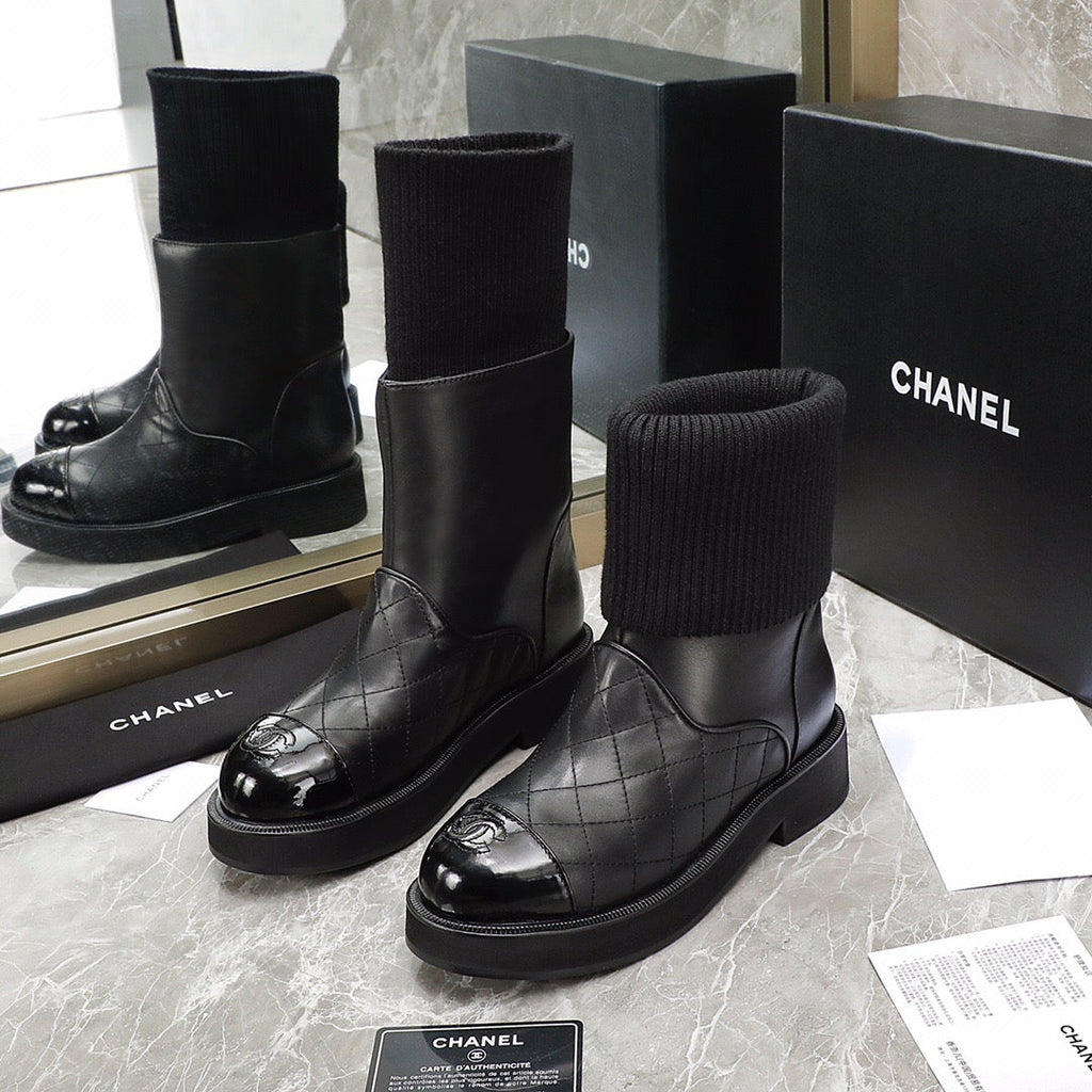 SE743  Size 5-9   Material: Cowhide  Lining: Sheep skin Sole: Rubber