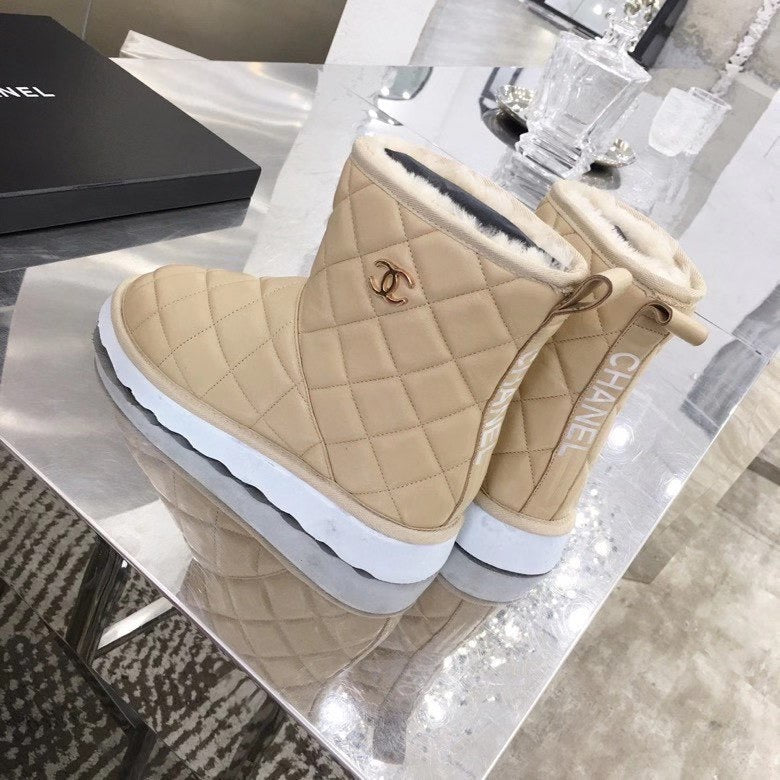 SE749 CC Boots / Size 4-9