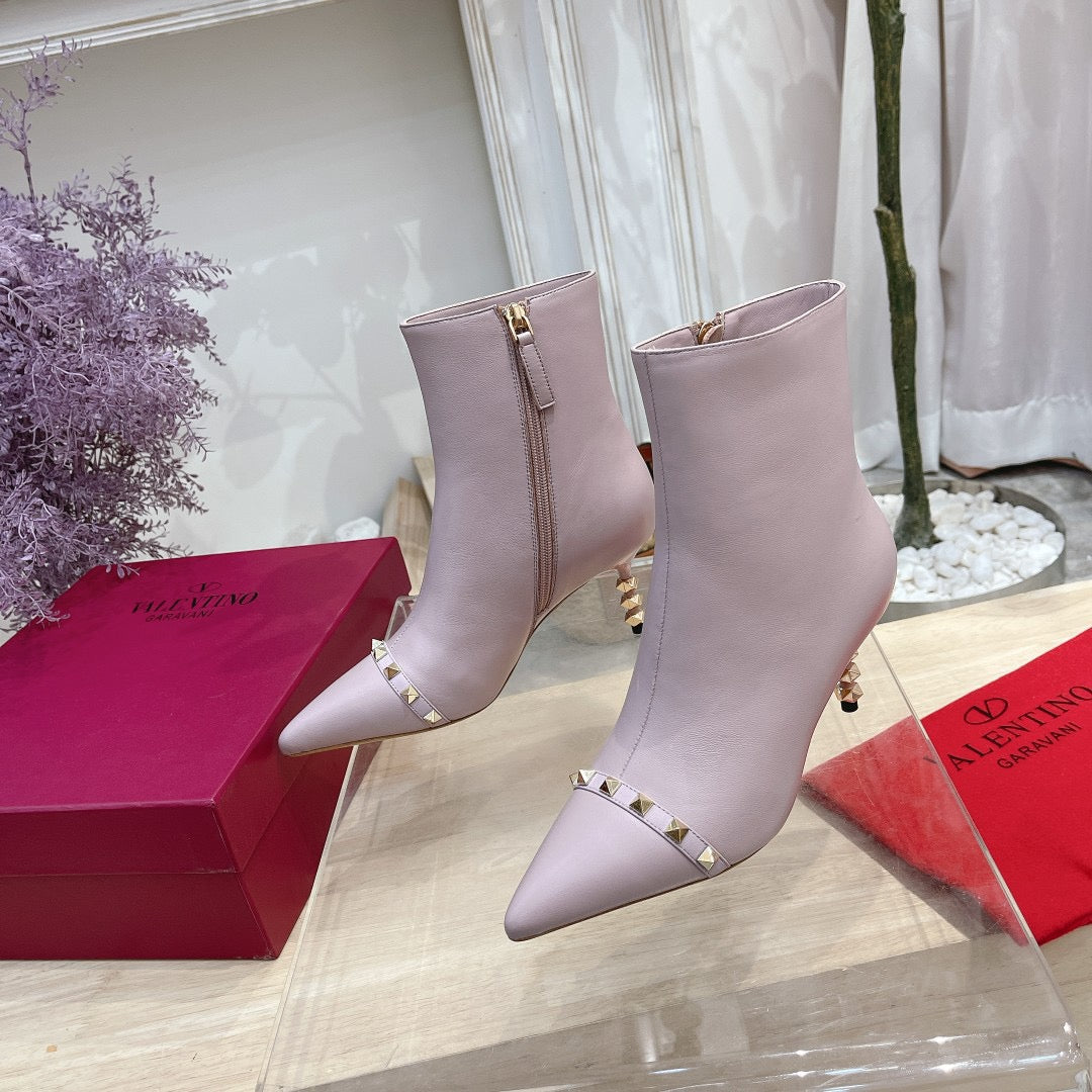 SE777  Size5-10   Material: Lamb  Lining: Lamb Sole: Italian leather