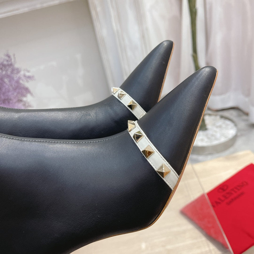 SE778  Size5-10   Material: Lamb  Lining: Lamb Sole: Italian leather